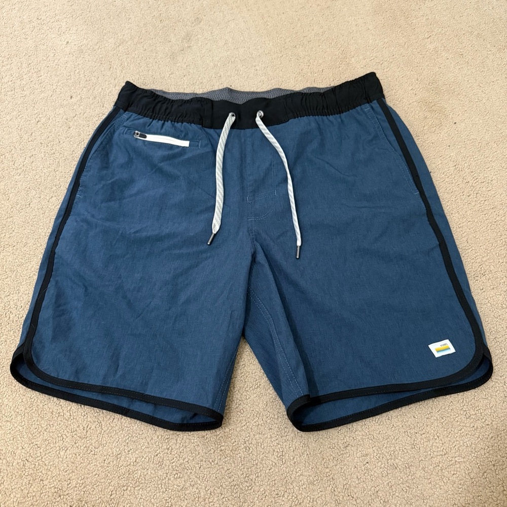 Vuori Athletic Shorts Blue and Black Size Medium